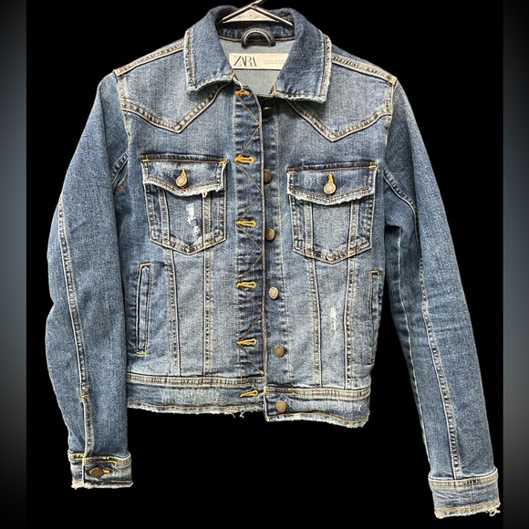 Zara Distressed Denim Jacket for Women - Picture 6 of 11